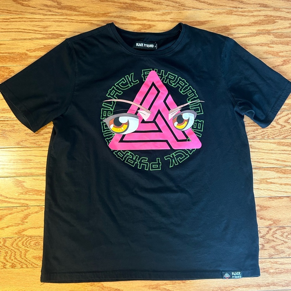 Black Pyramid Kids Black T-Shirt with Pink Graphic